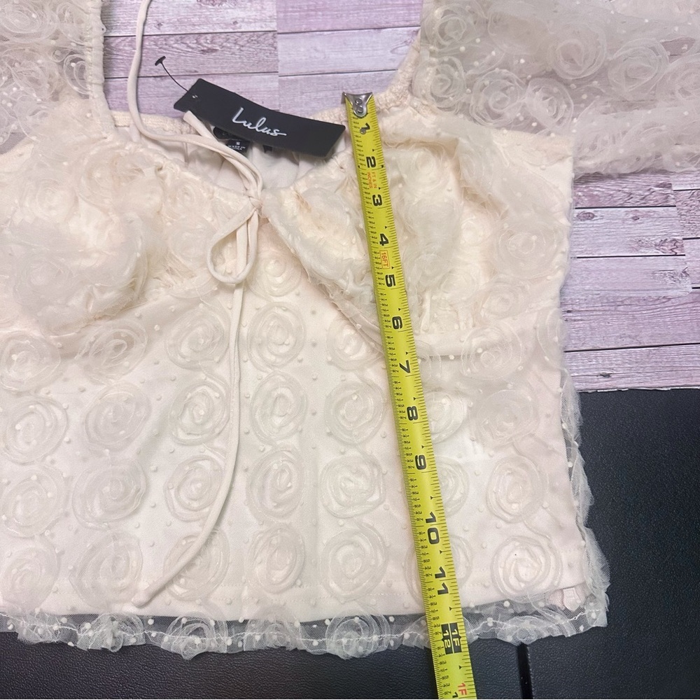 Lulu's Cream Floral Lace Blouse size S - Picture 7 of 14